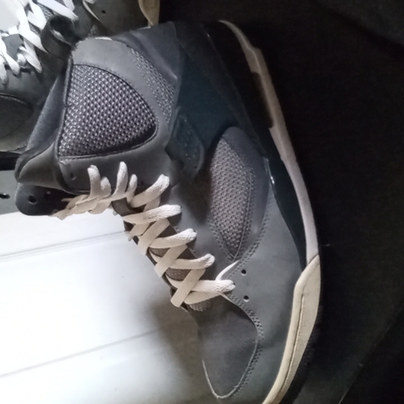 Jordan Flight 45 High - Picture 4 of 5